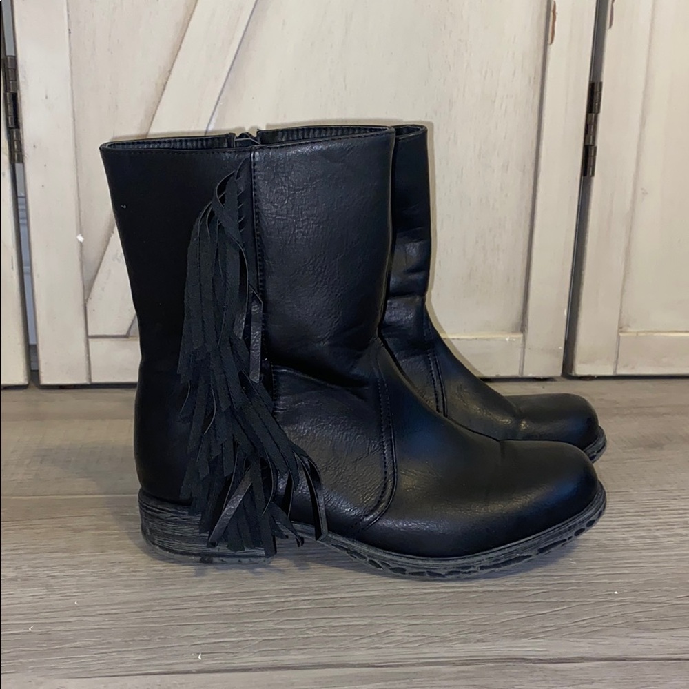 Two Lips Black Fringe Ankle Boots
